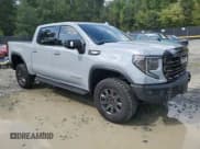✅ 2024 GMC Sierra 1500 AT4X • VIN: 3GTUUFE80RG144499 • Лот: 68990784. Опубликован ранее на Copart с пробегом 16 197 миль. Бесплатный доступ к архиву аукционных продаж из США и подробный отчёт об истории автомобиля на DreamBid. Изображение 4.