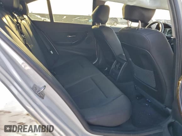 ✅ 2015 BMW 3 Series 328i • VIN: WBA3C1C55FP853279 • Lot: 92688135. Listed on Copart with 66,307 mi. Free auction sales archive from the USA and detailed vehicle history report at DreamBid. Image 10.