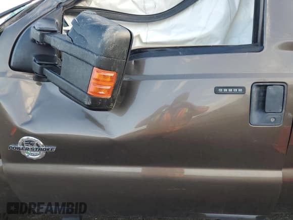 ✅ 2016 Ford F-250 Lariat • VIN: 1FT7W2BT7GED39223 • Lot: 62892765. Listed on Copart with Not provided. Free auction sales archive from the USA and detailed vehicle history report at DreamBid. Image 7.