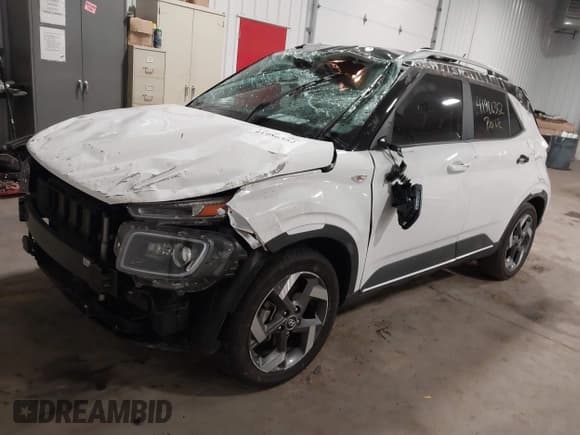 ✅ 2023 Hyundai Venue SEL • VIN: KMHRC8A33PU268075 • Lot: 41986352. Listed on IAAI with 25,499 mi. Free auction sales archive from the USA and detailed vehicle history report at DreamBid. Image 2.