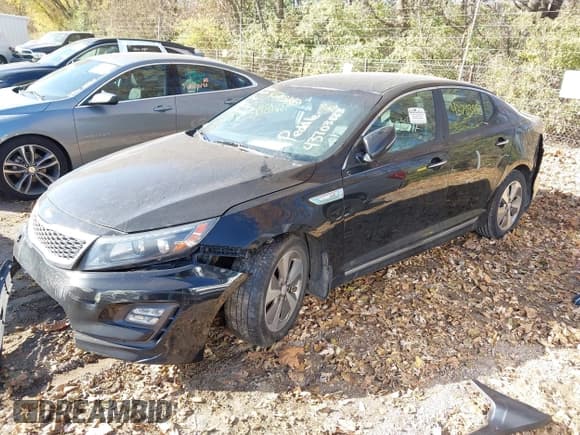 ✅ 2015 Kia Optima EX • VIN: KNAGN4AD3F5080069 • Lot: 43703883. Wystawiony na IAAI z przebiegiem 184 904 mil. Bezpłatny archiwum sprzedaży aukcyjnych z USA i szczegółowy raport historii pojazdu na DreamBid. Zdjęcie 2.