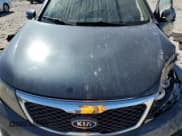 ✅ 2011 Kia Sorento LX • VIN: 5XYKT4A20BG116609 • Lot: 82528415. Wystawiony na Copart z przebiegiem 182 872 mil. Bezpłatny archiwum sprzedaży aukcyjnych z USA i szczegółowy raport historii pojazdu na DreamBid. Zdjęcie 11.