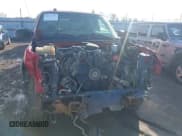 ✅ 2005 Chevrolet Silverado 2500HD LT • VIN: 1GCHK23275F851366 • Lot: 41112367. Wystawiony na IAAI z przebiegiem 300 934 mil. Bezpłatny archiwum sprzedaży aukcyjnych z USA i szczegółowy raport historii pojazdu na DreamBid. Zdjęcie 13.