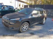 ✅ 2014 Jeep Cherokee Latitude • VIN: 1C4PJMCS3EW152522 • Lot: 43508623. Wystawiony na IAAI z przebiegiem 182 642 mil. Bezpłatny archiwum sprzedaży aukcyjnych z USA i szczegółowy raport historii pojazdu na DreamBid. Zdjęcie 2.