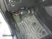 ✅ 2015 Jeep Grand Cherokee Overland • VIN: 1C4RJFCM2FC737133 • Лот: 42012000. Опубликован ранее на IAAI с пробегом 132 928 миль. Бесплатный доступ к архиву аукционных продаж из США и подробный отчёт об истории автомобиля на DreamBid. Изображение 12.