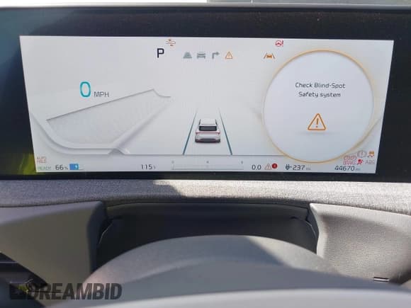 ✅ 2023 Kia EV6 Wind • VIN: KNDC34LA6P5124352 • Lot: 42497193. Listed on IAAI with 44,670 mi. Free auction sales archive from the USA and detailed vehicle history report at DreamBid. Image 7.