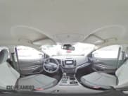 ✅ 2019 Ford Escape SE • VIN: 1FMCU9GD1KUB51645 • Лот: 95333675. Опубликован ранее на Copart с пробегом 85 719 миль. Бесплатный доступ к архиву аукционных продаж из США и подробный отчёт об истории автомобиля на DreamBid. Изображение 15.