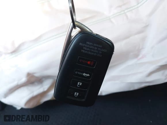 ✅ 2017 Lexus IS 200t • VIN: JTHBA1D24H5059606 • Лот: 41637108. Опубликован ранее на IAAI с пробегом 70 787 миль. Бесплатный доступ к архиву аукционных продаж из США и подробный отчёт об истории автомобиля на DreamBid. Изображение 11.