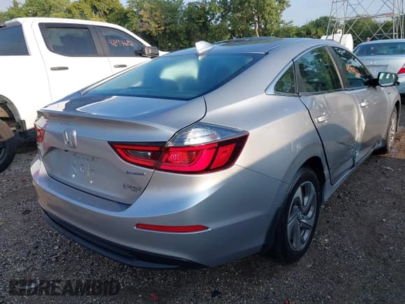 ✅ 2019 Honda Insight EX • VIN: 19XZE4F53KE006498 • Lot: 42947861. Wystawiony na IAAI z przebiegiem 209 681 mil. Bezpłatny archiwum sprzedaży aukcyjnych z USA i szczegółowy raport historii pojazdu na DreamBid. Zdjęcie 4.