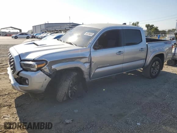 ✅ 2022 Toyota Tacoma TRD Sport • VIN: 3TYCZ5AN7NT093604 • Lot: 68126635. Wystawiony na Copart z przebiegiem 70 963 mil. Bezpłatny archiwum sprzedaży aukcyjnych z USA i szczegółowy raport historii pojazdu na DreamBid. Zdjęcie 1.