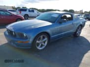 ✅ 2006 Ford Mustang GT Deluxe • VIN: 1ZVFT82H365136022 • Lot: 43614937. Wystawiony na IAAI z przebiegiem 69 894 mil. Bezpłatny archiwum sprzedaży aukcyjnych z USA i szczegółowy raport historii pojazdu na DreamBid. Zdjęcie 17.