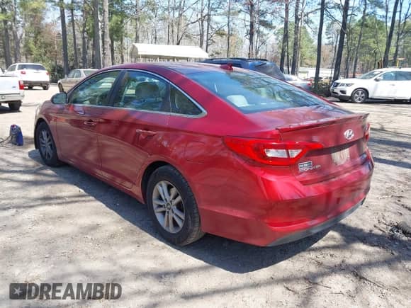 2016 Hyundai Sonata 2.4L z VIN 5NPE24AF6GH411832, wystawiony jako IAAI lot #41918113 z przebiegiem 195 783 mil mil oraz . Historia ofert i sprzedaży dostępna na DreamBid. Obrazek 3.