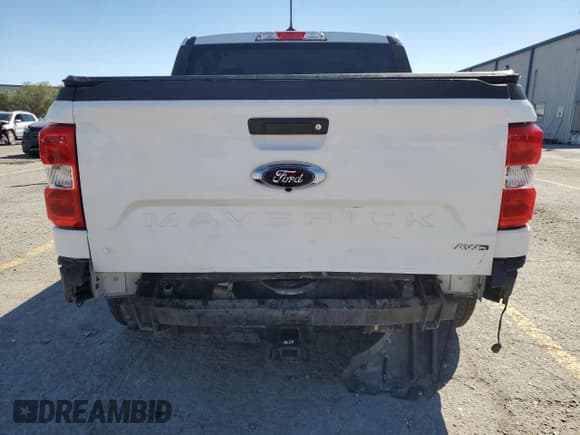 ✅ 2023 Ford Maverick XL • VIN: 3FTTW8F96PRA26676 • Lot: 84043535. Wystawiony na Copart z przebiegiem 67 164 mil. Bezpłatny archiwum sprzedaży aukcyjnych z USA i szczegółowy raport historii pojazdu na DreamBid. Zdjęcie 6.