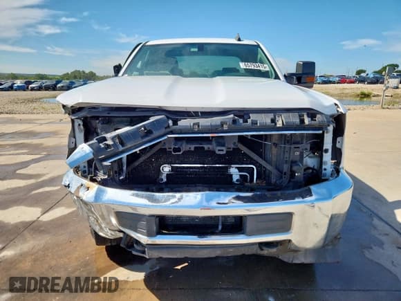 ✅ 2015 Chevrolet Silverado 1500 • VIN: 1GC5CYC89FZ533708 • Лот: 65793415. Опубликован ранее на Copart с пробегом 86 431 миль. Бесплатный доступ к архиву аукционных продаж из США и подробный отчёт об истории автомобиля на DreamBid. Изображение 5.