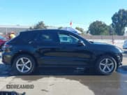 ✅ 2021 Porsche Macan • VIN: WP1AA2A57MLB01966 • Lot: 43521300. Wystawiony na IAAI z przebiegiem 59 380 mil. Bezpłatny archiwum sprzedaży aukcyjnych z USA i szczegółowy raport historii pojazdu na DreamBid. Zdjęcie 14.