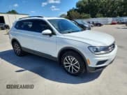 ✅ 2019 Volkswagen Tiguan SE • VIN: 3VV2B7AX7KM186404 • Lot: 85085385. Wystawiony na Copart z przebiegiem 91 562 mil. Bezpłatny archiwum sprzedaży aukcyjnych z USA i szczegółowy raport historii pojazdu na DreamBid. Zdjęcie 4.