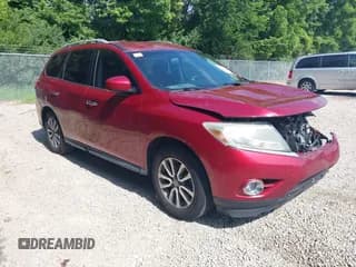 ✅ 2016 Nissan Pathfinder S • VIN: 5N1AR2MNXGC612397 • Лот: 42652112. Опубликован ранее на IAAI с пробегом 197 526 миль. Бесплатный доступ к архиву аукционных продаж из США и подробный отчёт об истории автомобиля на DreamBid. Изображение 1.