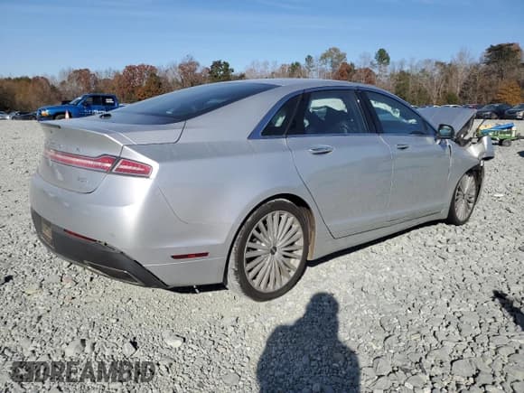 ✅ 2017 Lincoln MKZ Reserve • VIN: 3LN6L5E99HR641743 • Lot: 92469485. Wystawiony na Copart z przebiegiem 39 604 mil. Bezpłatny archiwum sprzedaży aukcyjnych z USA i szczegółowy raport historii pojazdu na DreamBid. Zdjęcie 3.