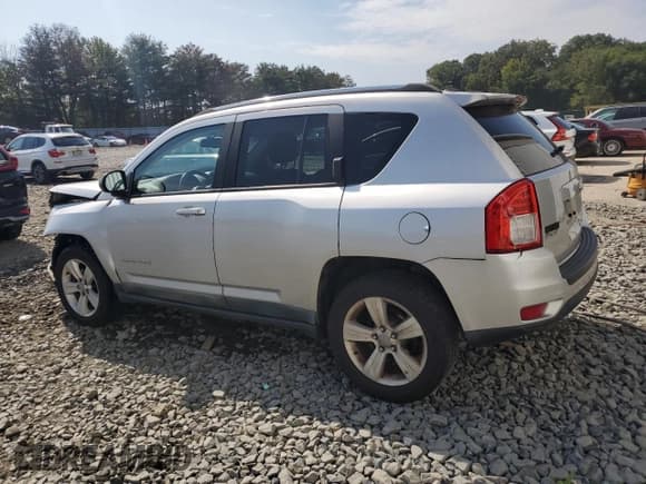 ✅ 2013 Jeep Compass Latitude • VIN: 1C4NJDEB6DD236705 • Lot: 82099035. Listed on Copart with Not provided. Free auction sales archive from the USA and detailed vehicle history report at DreamBid. Image 2.