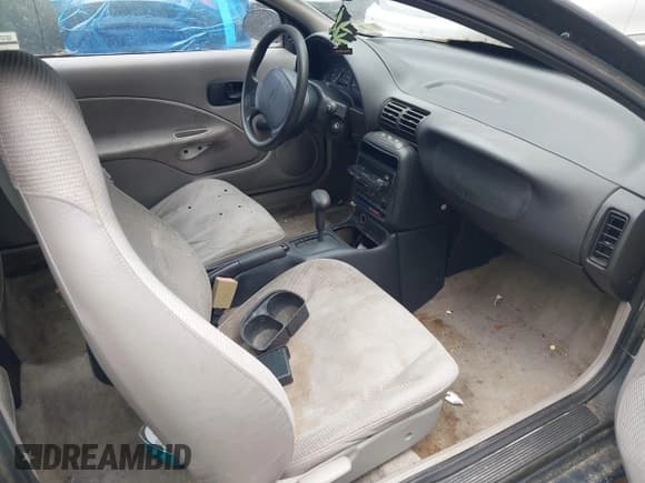 ✅ 1999 Saturn SC • VIN: 1G8ZP1284XZ348752 • Лот: 42970923. Опубликован ранее на IAAI с пробегом 178 344 миль. Бесплатный доступ к архиву аукционных продаж из США и подробный отчёт об истории автомобиля на DreamBid. Изображение 5.