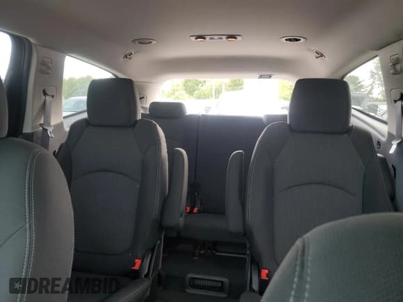 ✅ 2014 Chevrolet Traverse LT • VIN: 1GNKRGKD1EJ112628 • Lot: 82254505. Wystawiony na Copart z przebiegiem 160 221 mil. Bezpłatny archiwum sprzedaży aukcyjnych z USA i szczegółowy raport historii pojazdu na DreamBid. Zdjęcie 10.