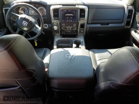 ✅ 2018 Ram 1500 Night • VIN: 1C6RR7MT9JS152236 • Lot: 67044025. Wystawiony na Copart z przebiegiem 48 542 mil. Bezpłatny archiwum sprzedaży aukcyjnych z USA i szczegółowy raport historii pojazdu na DreamBid. Zdjęcie 8.