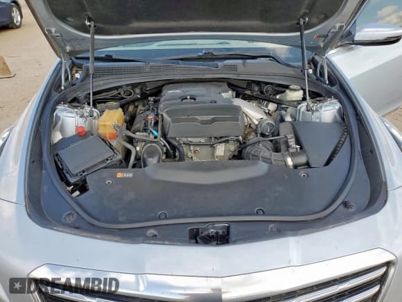 ✅ 2017 Cadillac CTS Luxury AWD • VIN: 1G6AX5SX0H0156643 • Лот: 84915345. Опубликован ранее на Copart с пробегом 108 646 миль. Бесплатный доступ к архиву аукционных продаж из США и подробный отчёт об истории автомобиля на DreamBid. Изображение 11.