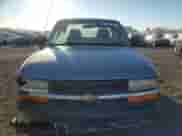 2003 Chevrolet S-10 LS с VIN 1GCDT19X138185809, выставлен на аукционе Copart как лот 75514184 с пробегом 132 898 миль миль и Списание • Salvage title. История ставок и продаж доступна на DreamBid. Изображение 5.