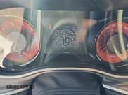 ✅ 2021 Dodge Challenger SRT Super Stock • VIN: 2C3CDZL97MH609608 • Lot: 48615185. Wystawiony na Copart z przebiegiem 1 740 mil. Bezpłatny archiwum sprzedaży aukcyjnych z USA i szczegółowy raport historii pojazdu na DreamBid. Zdjęcie 8.