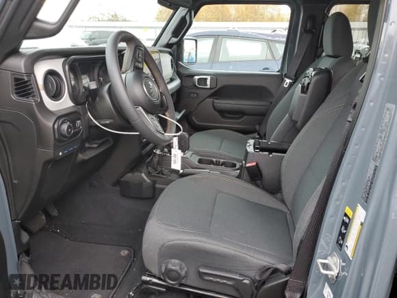 ✅ 2024 Jeep Wrangler Willys • VIN: 1C4RJXN60RW162506 • Лот: 91004085. Опубликован ранее на Copart с пробегом 16 361 миль. Бесплатный доступ к архиву аукционных продаж из США и подробный отчёт об истории автомобиля на DreamBid. Изображение 7.