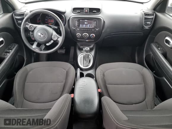 ✅ 2018 Kia Soul • VIN: KNDJN2A27J7512851 • Lot: 82615655. Listed on Copart with 114,459 mi. Free auction sales archive from the USA and detailed vehicle history report at DreamBid. Image 8.