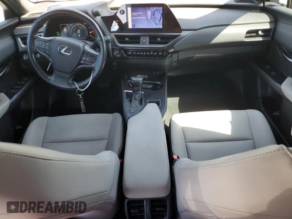 ✅ 2024 Lexus UX 250h • VIN: JTHX6JBH0R2172714 • Lot: 62816945. Listed on Copart with 73,421 mi. Free auction sales archive from the USA and detailed vehicle history report at DreamBid. Image 8.
