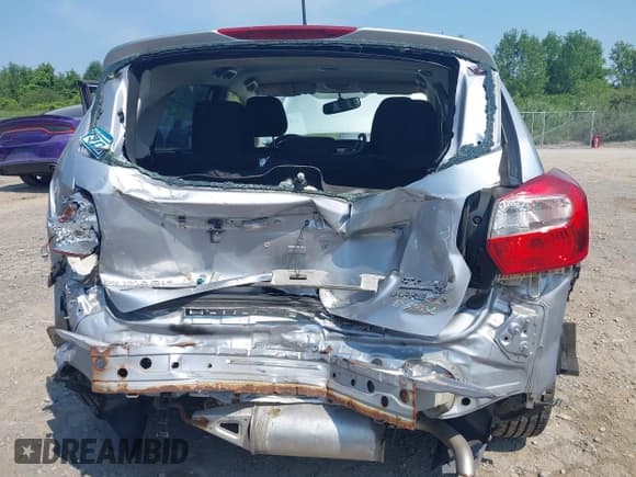 ✅ 2016 Subaru Impreza 2.0i • VIN: JF1GPAA62G8313538 • Lot: 42865489. Listed on IAAI with 86,334 mi. Free auction sales archive from the USA and detailed vehicle history report at DreamBid. Image 6.