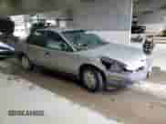 1998 Saturn SL z VIN 1G8ZF5285WZ204569, wystawiony jako Copart lot #43624765 z przebiegiem 318 544 mil mil oraz Szkoda całkowita • Salvage title. Historia ofert i sprzedaży dostępna na DreamBid. Obrazek 4.