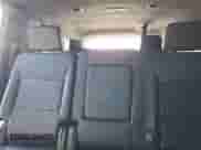 2024 Chevrolet Suburban LT z VIN 1GNSCCKD4RR177376, wystawiony jako Copart lot #86729385 z przebiegiem 65 380 mil mil oraz Szkoda całkowita • Salvage title. Historia ofert i sprzedaży dostępna na DreamBid. Obrazek 10.