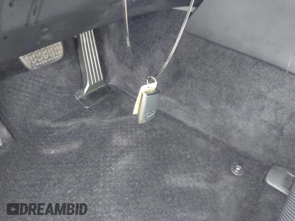 ✅ 2016 Lexus LS 460 • VIN: JTHBL5EF4G5141644 • Lot: 42423190. Listed on IAAI with 96,332 mi. Free auction sales archive from the USA and detailed vehicle history report at DreamBid. Image 11.