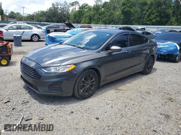 ✅ 2020 Ford Fusion SE • VIN: 3FA6P0HD7LR167804 • Lot: 65230965. Listed on Copart with 102,235 mi. Free auction sales archive from the USA and detailed vehicle history report at DreamBid. Image 1.