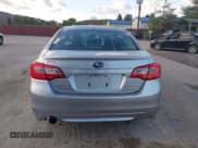 ✅ 2015 Subaru Legacy Limited • VIN: 4S3BNAJ61F3010904 • Lot: 43485600. Wystawiony na IAAI z przebiegiem 110 742 mil. Bezpłatny archiwum sprzedaży aukcyjnych z USA i szczegółowy raport historii pojazdu na DreamBid. Zdjęcie 17.