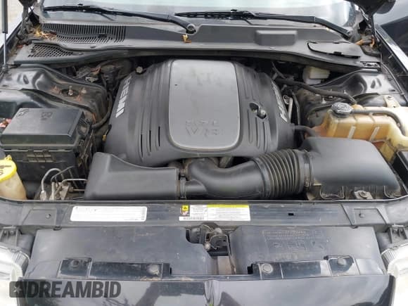 ✅ 2009 Chrysler 300 C Hemi • VIN: 2C3LA63T59H580961 • Лот: 43235420. Опубликован ранее на IAAI с пробегом 167 886 миль. Бесплатный доступ к архиву аукционных продаж из США и подробный отчёт об истории автомобиля на DreamBid. Изображение 10.