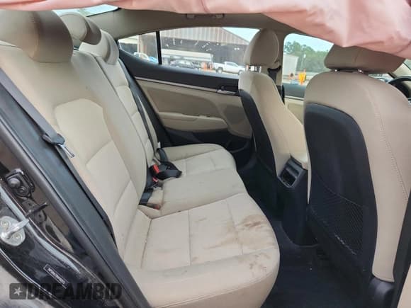 ✅ 2017 Hyundai Elantra Value Edition • VIN: 5NPD84LF8HH160515 • Лот: 86749525. Опубликован ранее на Copart с пробегом 99 971 миль. Бесплатный доступ к архиву аукционных продаж из США и подробный отчёт об истории автомобиля на DreamBid. Изображение 10.