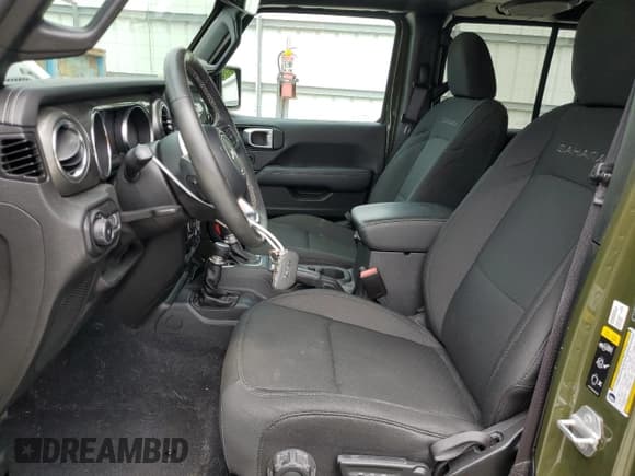 ✅ 2022 Jeep Wrangler Unlimited Sahara Altitude • VIN: 1C4HJXEG1NW172377 • Lot: 63107395. Listed on Copart with 33,920 mi. Free auction sales archive from the USA and detailed vehicle history report at DreamBid. Image 7.