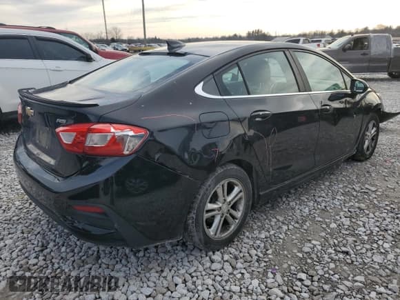 ✅ 2017 Chevrolet Cruze LT • VIN: 1G1BE5SM0H7203246 • Lot: 70562662. Listed on Copart with 176,917 mi. Free auction sales archive from the USA and detailed vehicle history report at DreamBid. Image 3.