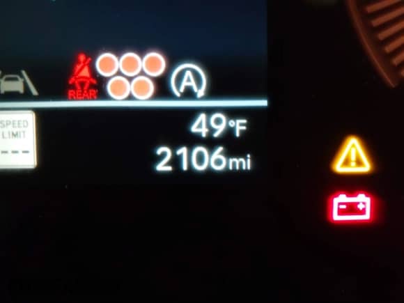 2024 Hyundai Santa Fe SE с VIN 5NMP1DGL2RH067859, выставлен на аукционе IAAI как лот 41432965 с пробегом 2 106 миль миль и . История ставок и продаж доступна на DreamBid. Изображение 15.