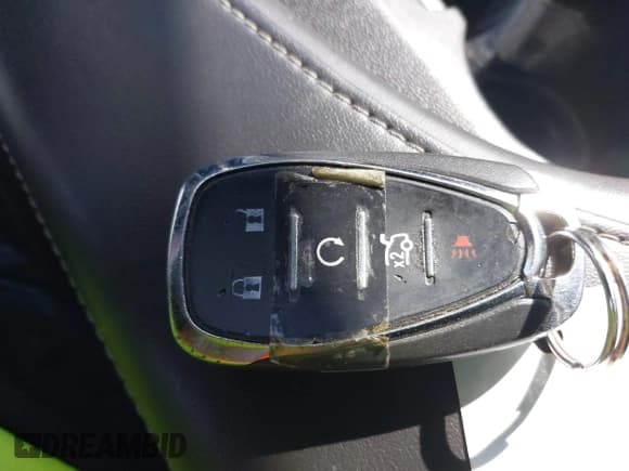 ✅ 2019 Chevrolet Camaro 1LT • VIN: 1G1FB1RS9K0106098 • Lot: 43627427. Wystawiony na IAAI z przebiegiem 79 488 mil. Bezpłatny archiwum sprzedaży aukcyjnych z USA i szczegółowy raport historii pojazdu na DreamBid. Zdjęcie 11.