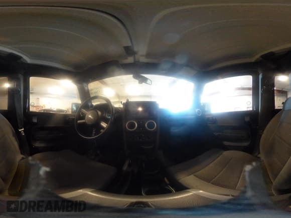 ✅ 2008 Jeep Wrangler Unlimited Sahara • VIN: 1J4GA59118L634166 • Lot: 42338018. Listed on IAAI with 247,435 mi. Free auction sales archive from the USA and detailed vehicle history report at DreamBid. Image 18.