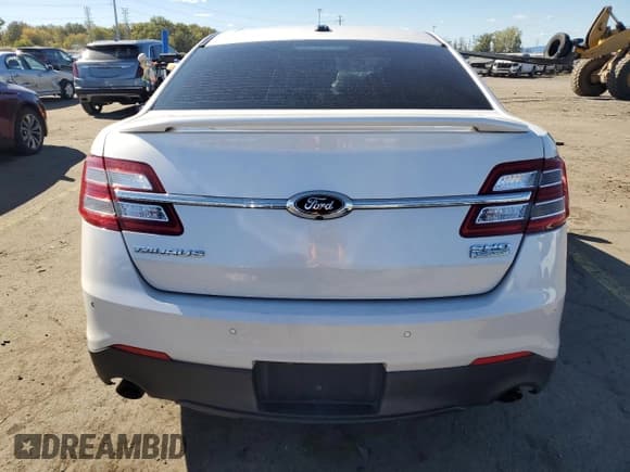 ✅ 2014 Ford Taurus SHO • VIN: 1FAHP2KT1EG177954 • Lot: 86808395. Listed on Copart with 125,134 mi. Free auction sales archive from the USA and detailed vehicle history report at DreamBid. Image 6.