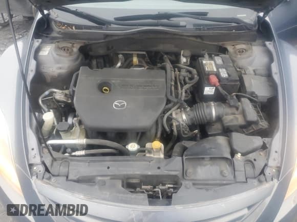 ✅ 2011 Mazda 6 i Sport • VIN: 1YVHZ8BH8B5M26402 • Lot: 92515795. Listed on Copart with 217,392 mi. Free auction sales archive from the USA and detailed vehicle history report at DreamBid. Image 11.