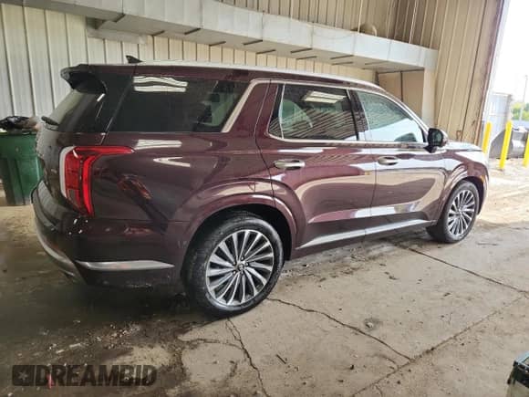 ✅ 2024 Hyundai Palisade Calligraphy • VIN: KM8R7DGE8RU651244 • Lot: 81981005. Listed on Copart with 26,761 mi. Free auction sales archive from the USA and detailed vehicle history report at DreamBid. Image 3.