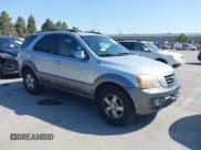 ✅ 2007 Kia Sorento LX • VIN: KNDJD736975710559 • Lot: 42407267. Wystawiony na IAAI z przebiegiem 186 850 mil. Bezpłatny archiwum sprzedaży aukcyjnych z USA i szczegółowy raport historii pojazdu na DreamBid. Zdjęcie 1.