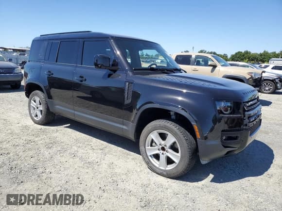 ✅ 2024 Land Rover Defender S • VIN: SALEJ7EX0R2347551 • Лот: 58010675. Опубликован ранее на Copart с пробегом 10 391 миль. Бесплатный доступ к архиву аукционных продаж из США и подробный отчёт об истории автомобиля на DreamBid. Изображение 4.